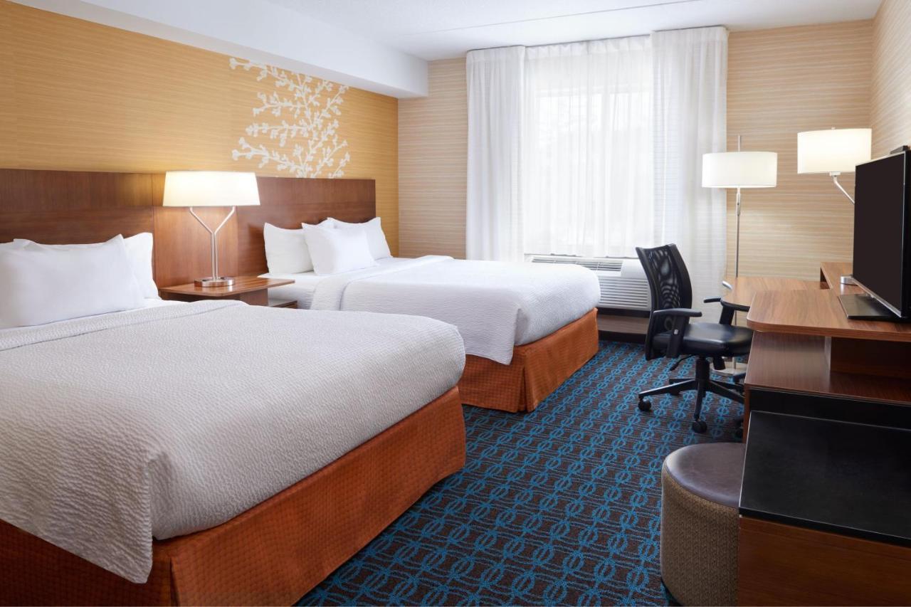 Fairfield Inn & Suites By Marriott Беррі Екстер'єр фото