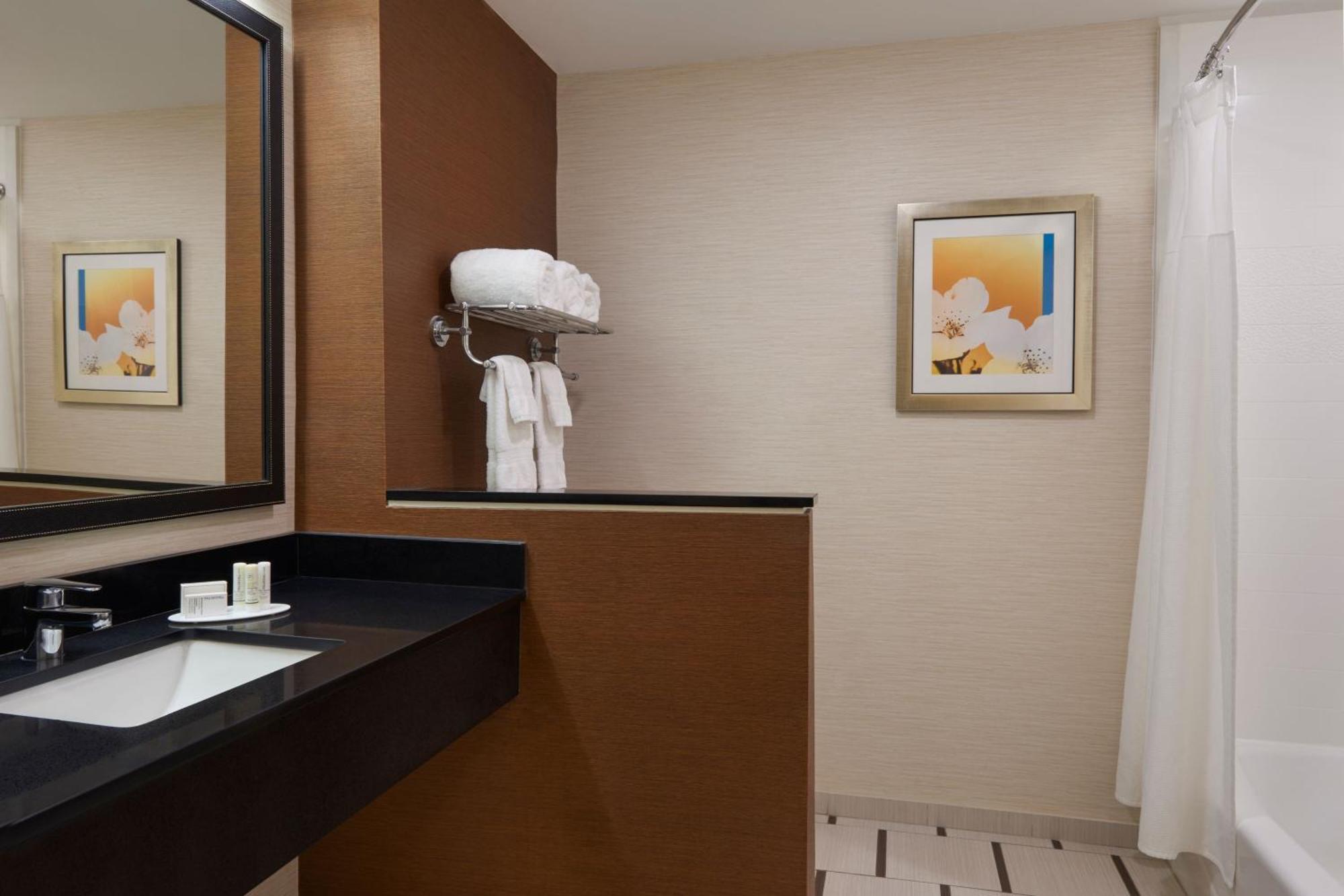 Fairfield Inn & Suites By Marriott Беррі Екстер'єр фото